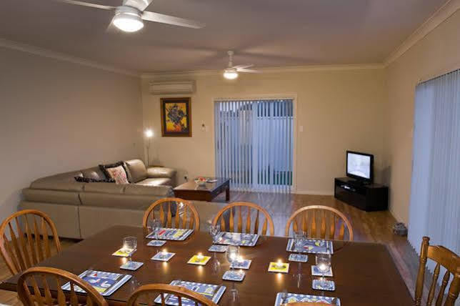 All Seasons Port Elliot Holiday House Екстериор снимка